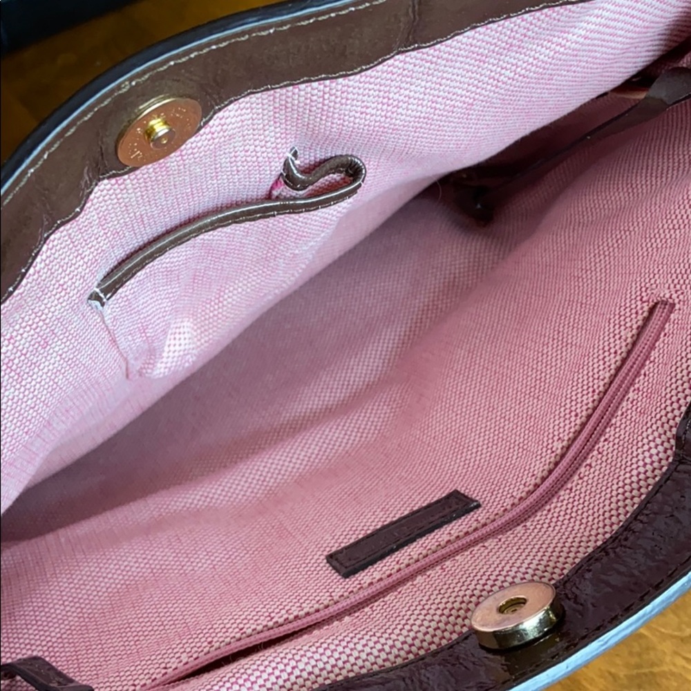 Dooney & Bourke patent leather bag - Picture 6 of 13